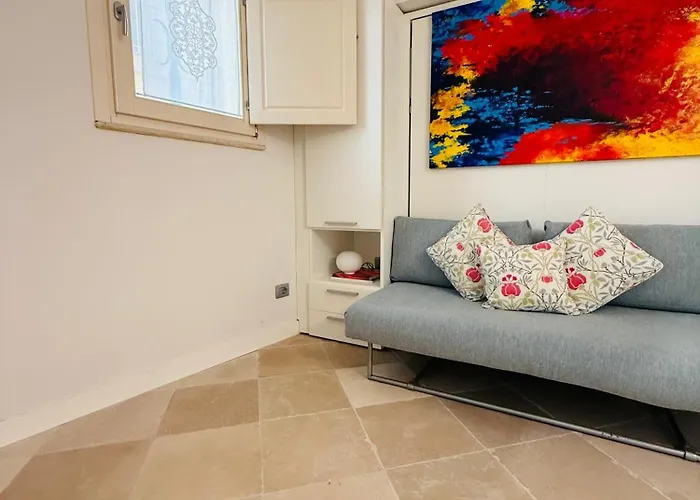 Апартаменти Comecasa Two-bedroom House On The Harbor *